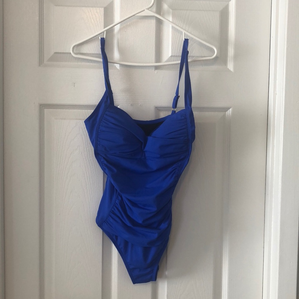 NWT one piece bathing suit